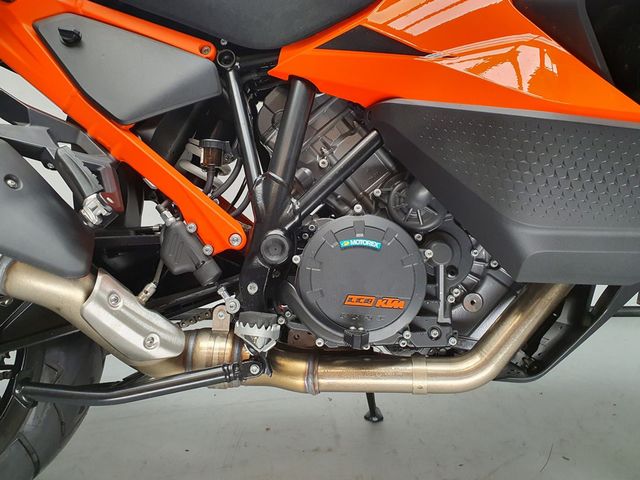 ktm - 1290-super-adventure-s