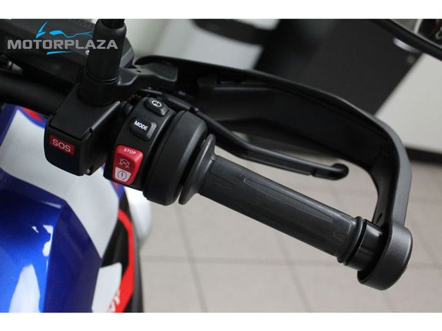 bmw - r-1300-gs