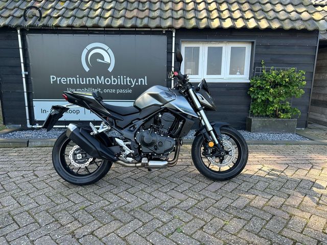 honda - cb-750-hornet