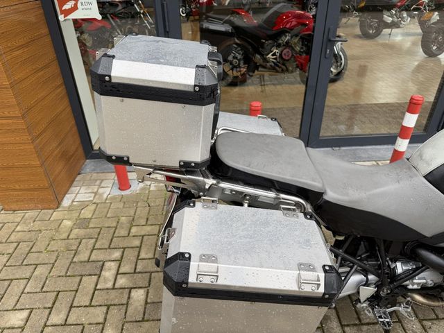 bmw - r-1200-gs-adventure