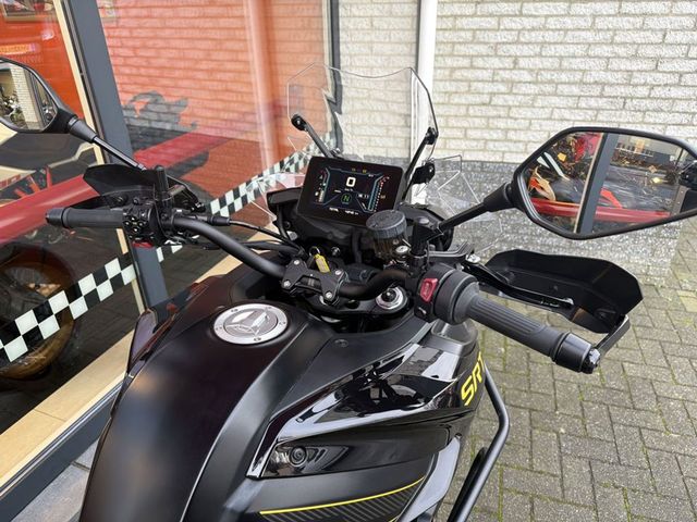 QJMOTOR - srt-900-sx-touring