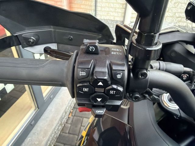 QJMOTOR - srt-900-sx-touring