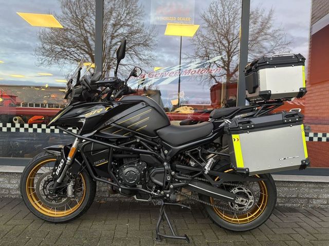 QJMOTOR - srt-900-sx-touring