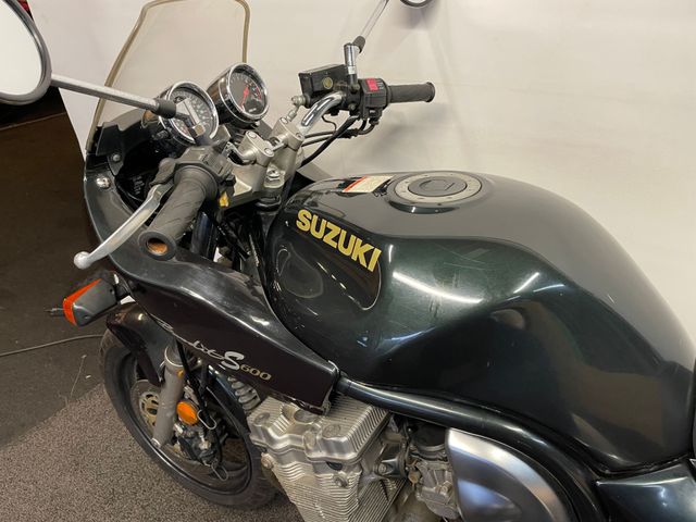 suzuki - gsf-600-s-bandit