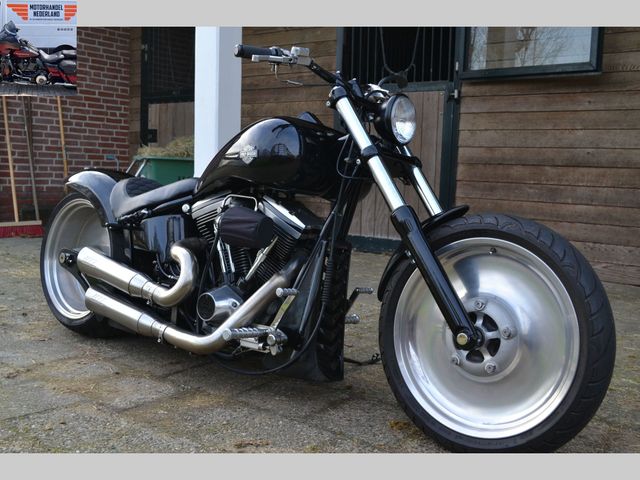 harley-davidson - softail-custom