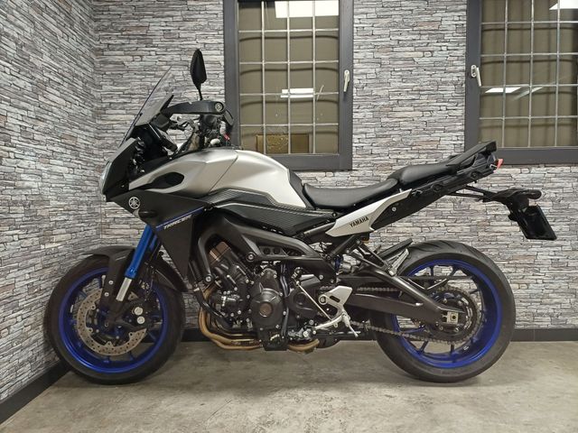 yamaha - tracer-900-abs