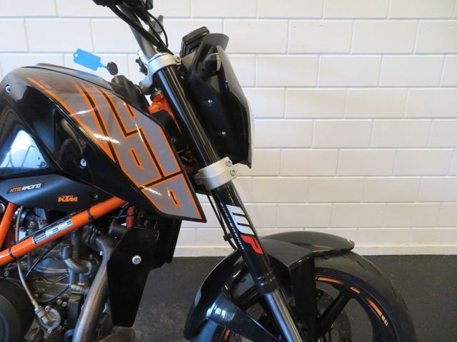 ktm - 690-duke