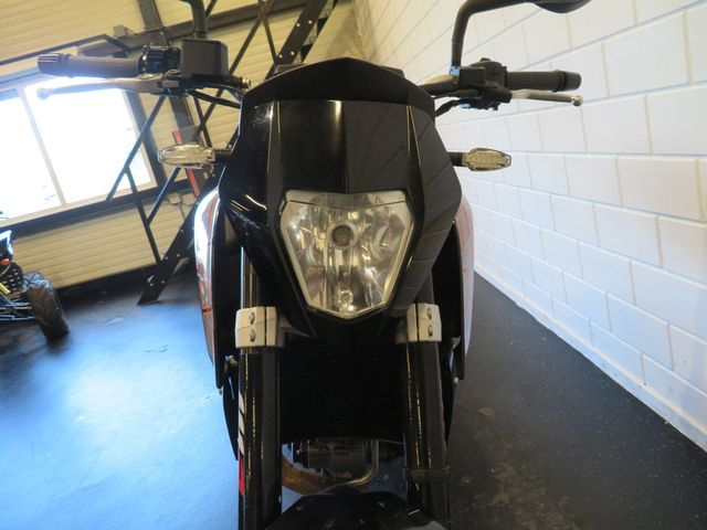 ktm - 690-duke