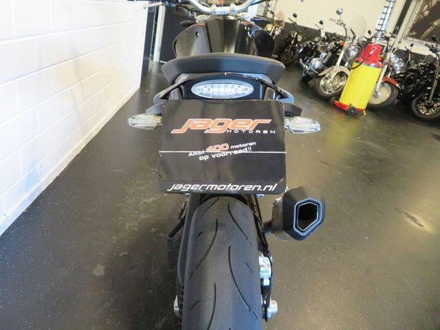 ktm - 690-duke