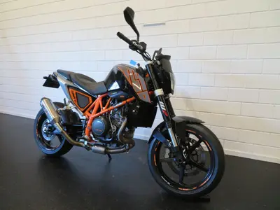 KTM 690 DUKE – foto 2