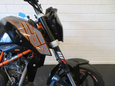 KTM 690 DUKE – foto 4