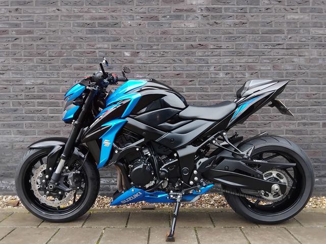 suzuki - gsx-s-750-a