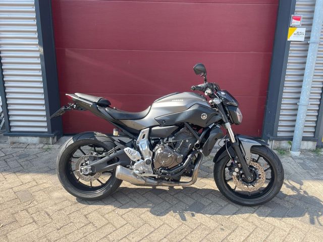 yamaha - mt-07-abs