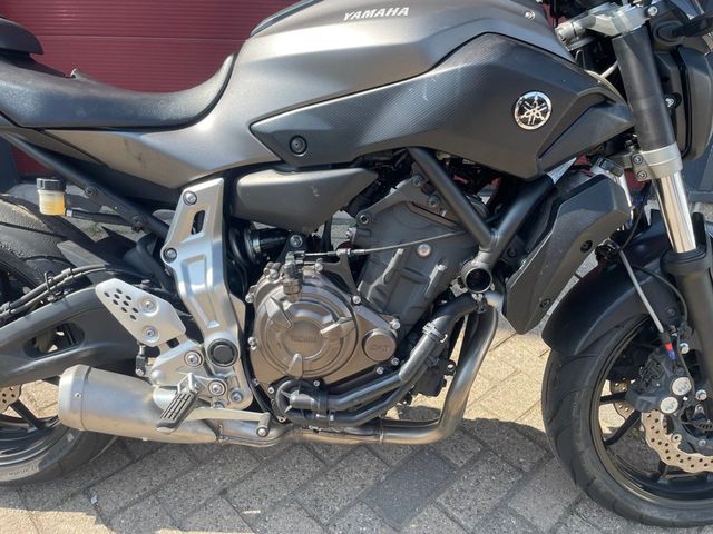 yamaha - mt-07-abs