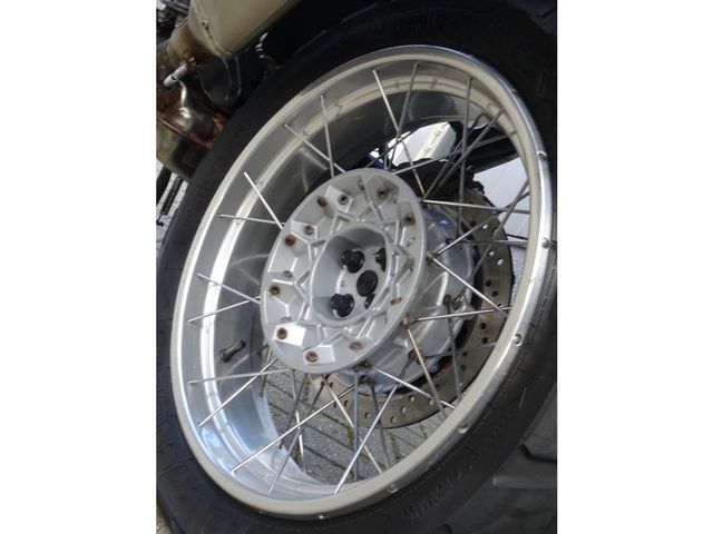 bmw - r-1150-gs