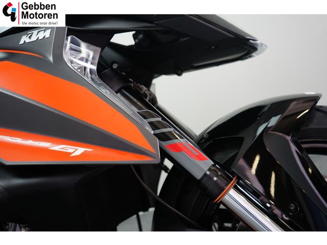 ktm - 1290-super-duke-gt