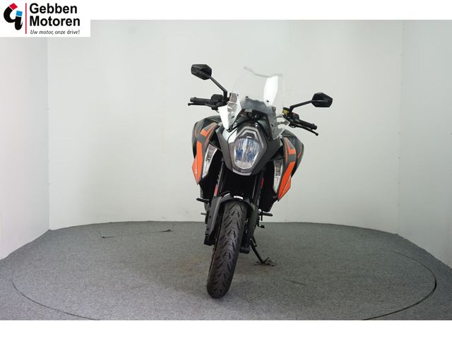 ktm - 1290-super-duke-gt