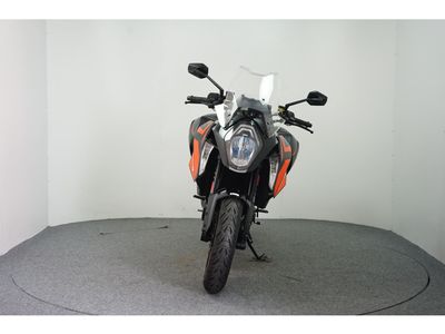 KTM 1290 SUPER DUKE GT – foto 3