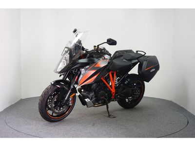 KTM 1290 SUPER DUKE GT – foto 4