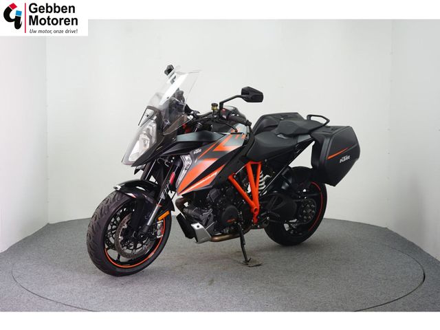 ktm - 1290-super-duke-gt