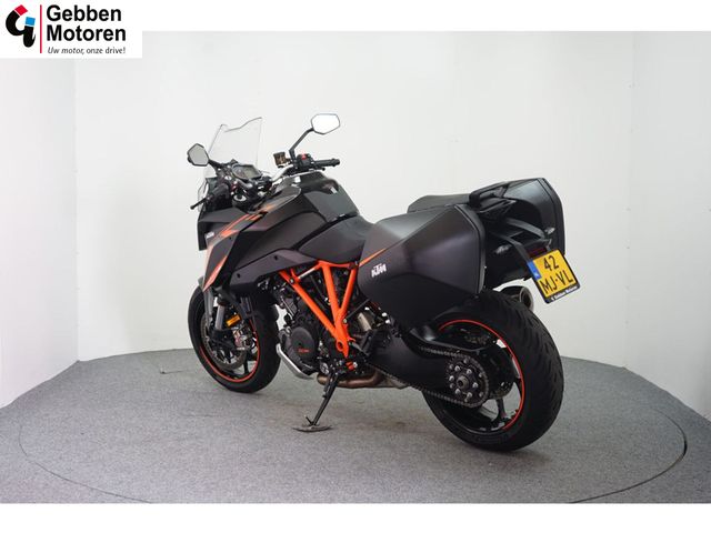 ktm - 1290-super-duke-gt