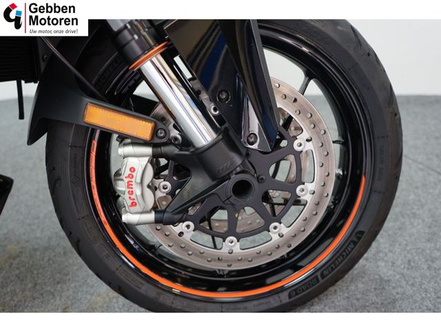 ktm - 1290-super-duke-gt