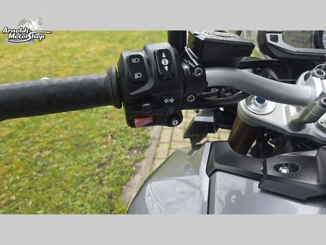 triumph - tiger-explorer