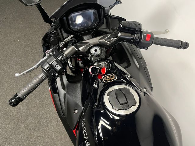 kawasaki - ninja-650