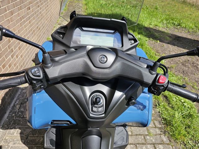 yamaha - tricity-300