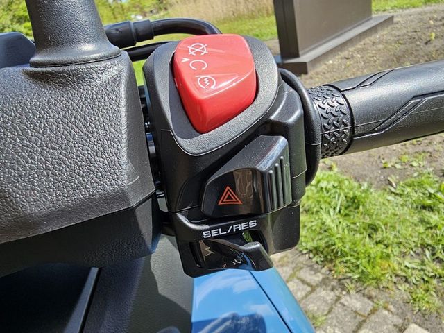 yamaha - tricity-300