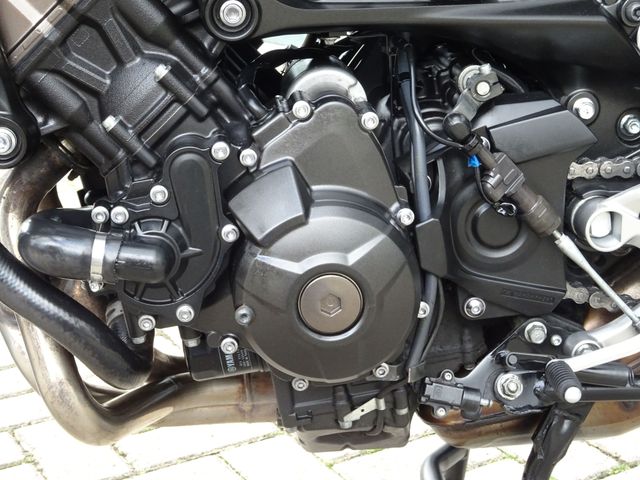 yamaha - tracer-900-gt