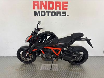 KTM 1290 SUPER DUKE R – foto 4