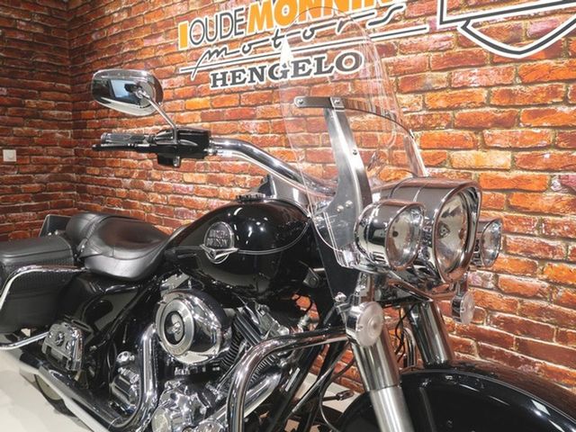 harley-davidson - road-king-classic-flhrc