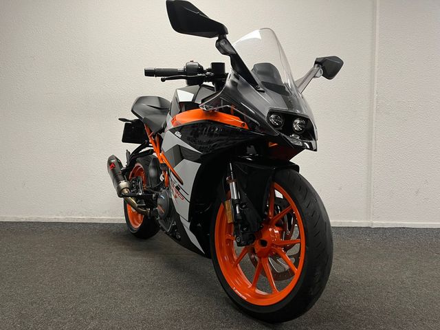 ktm - rc-390