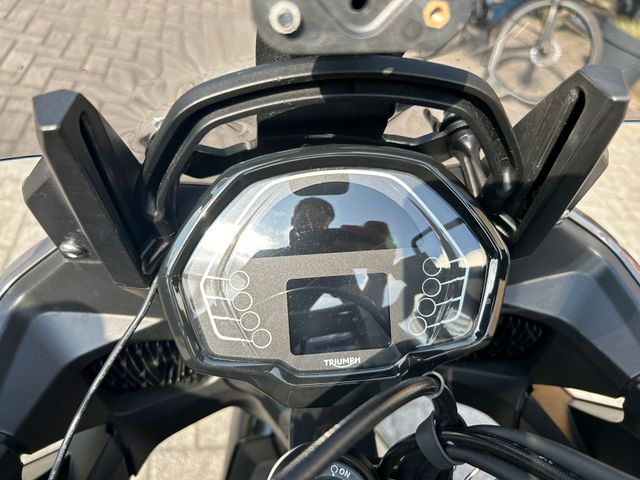 triumph - tiger-660