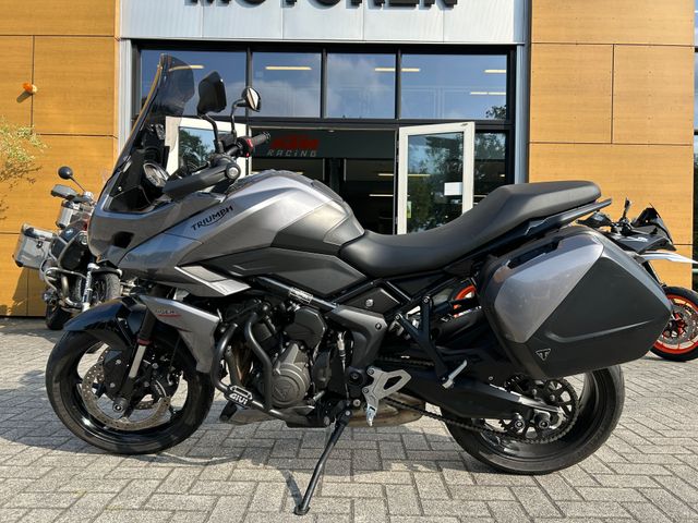 triumph - tiger-660