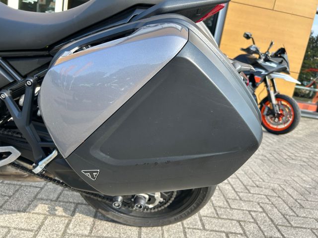 triumph - tiger-660