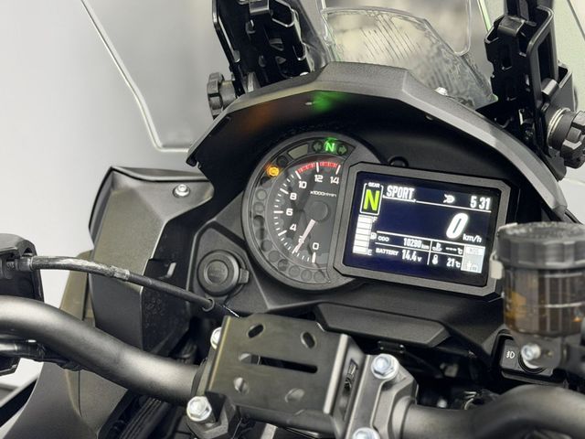 kawasaki - versys-1000-se-grand-tourer