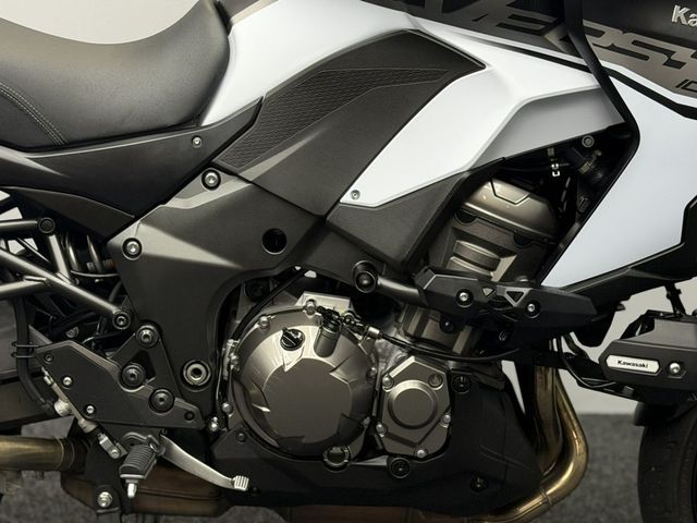kawasaki - versys-1000-se-grand-tourer