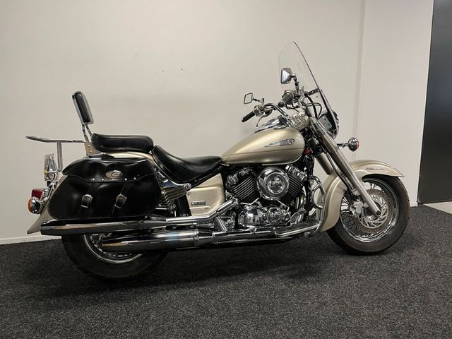 yamaha - xvs-650-a-dragstar-classic