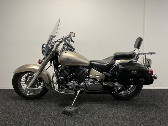 yamaha - xvs-650-a-dragstar-classic
