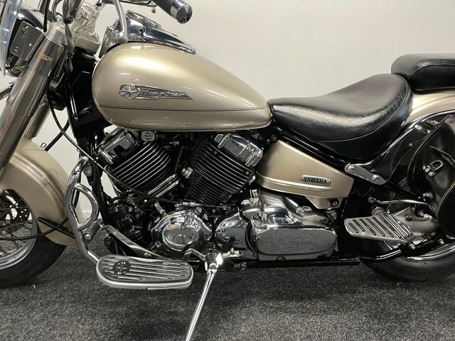 yamaha - xvs-650-a-dragstar-classic