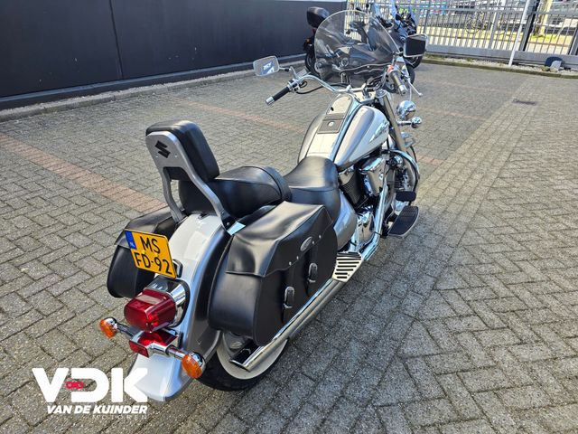 suzuki - vl-1500-lc-intruder