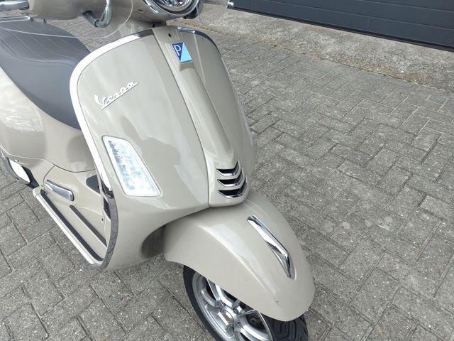 vespa - primavera-125
