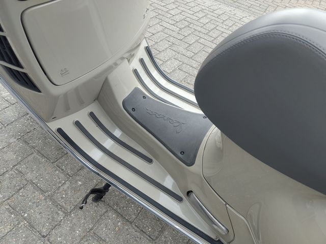 vespa - primavera-125