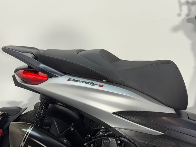 piaggio - beverly-400-s