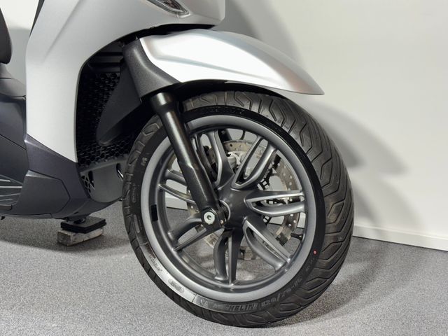 piaggio - beverly-400-s