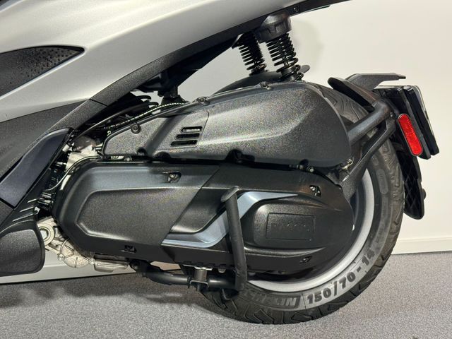 piaggio - beverly-400-s