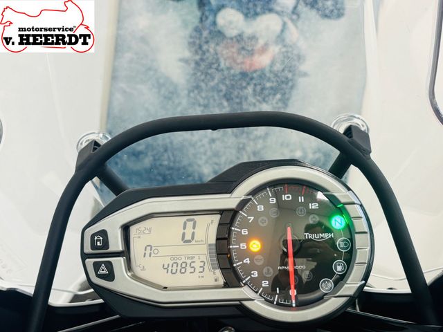 triumph - tiger-explorer-spoked-wheels