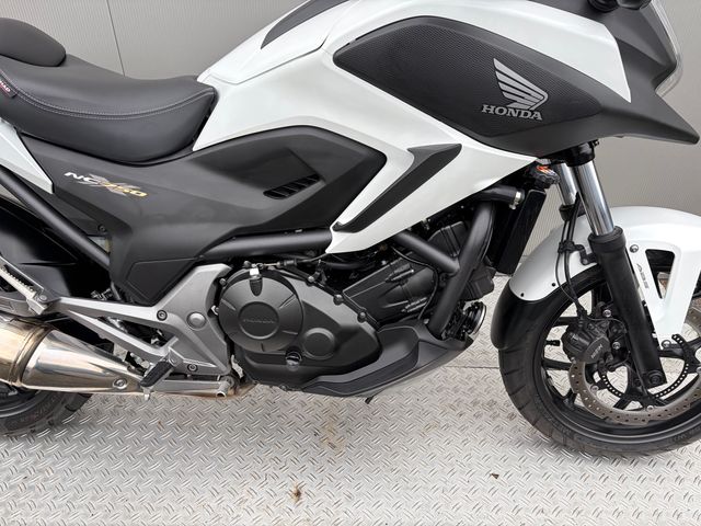 honda - nc-750-x-abs